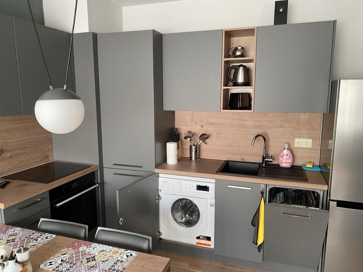 7Th Sense Boutique Apartments Sofia Buitenkant foto