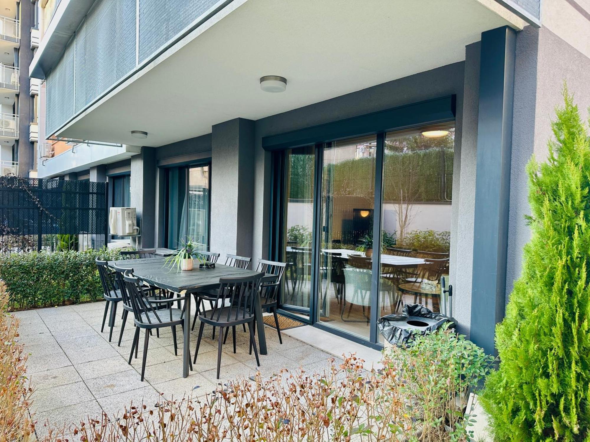 7Th Sense Boutique Apartments Sofia Buitenkant foto