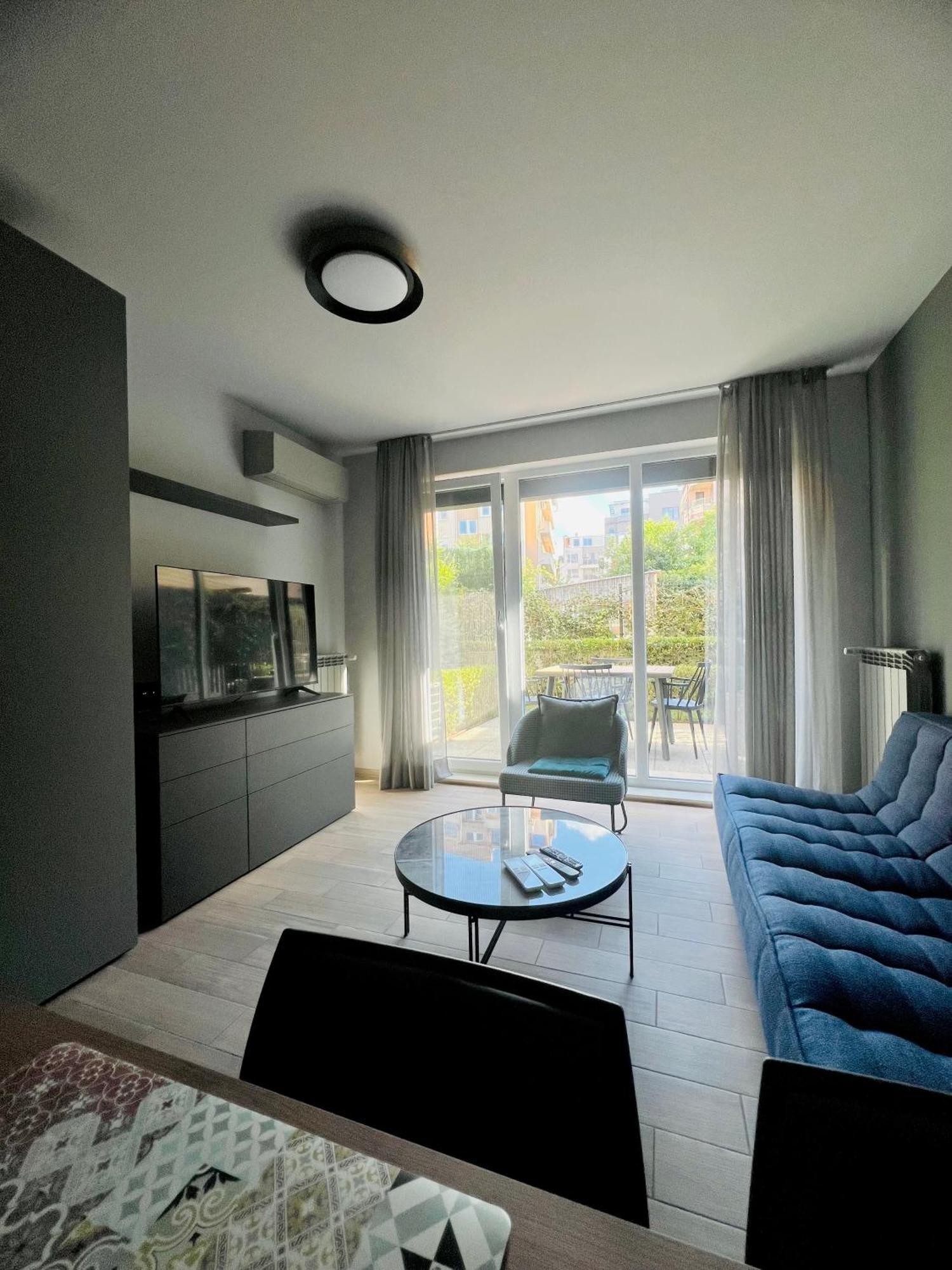 7Th Sense Boutique Apartments Sofia Buitenkant foto