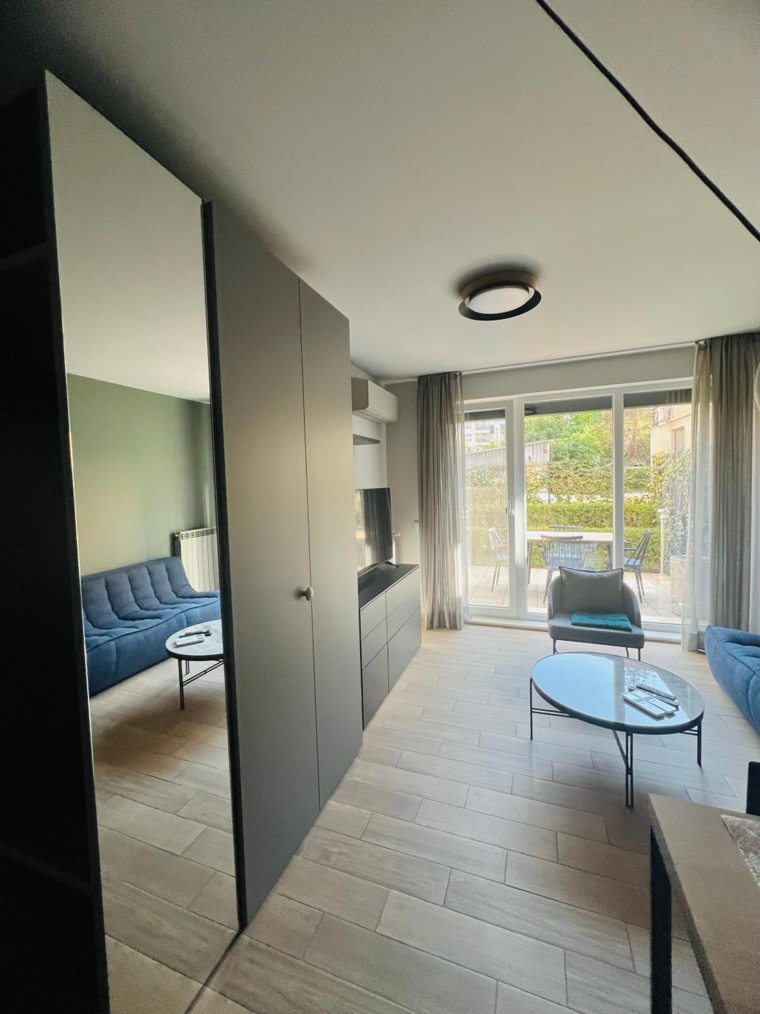 7Th Sense Boutique Apartments Sofia Buitenkant foto