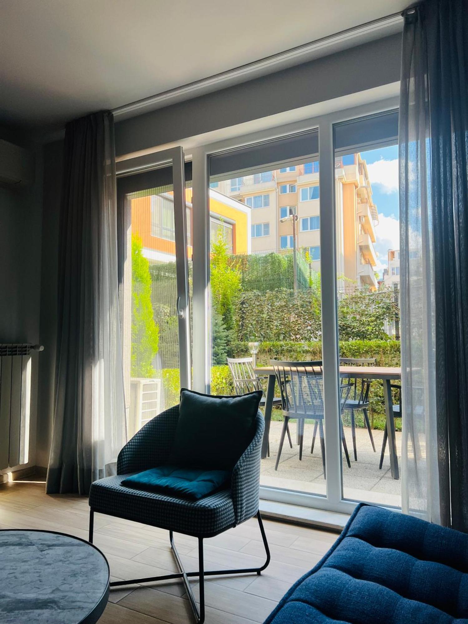 7Th Sense Boutique Apartments Sofia Buitenkant foto