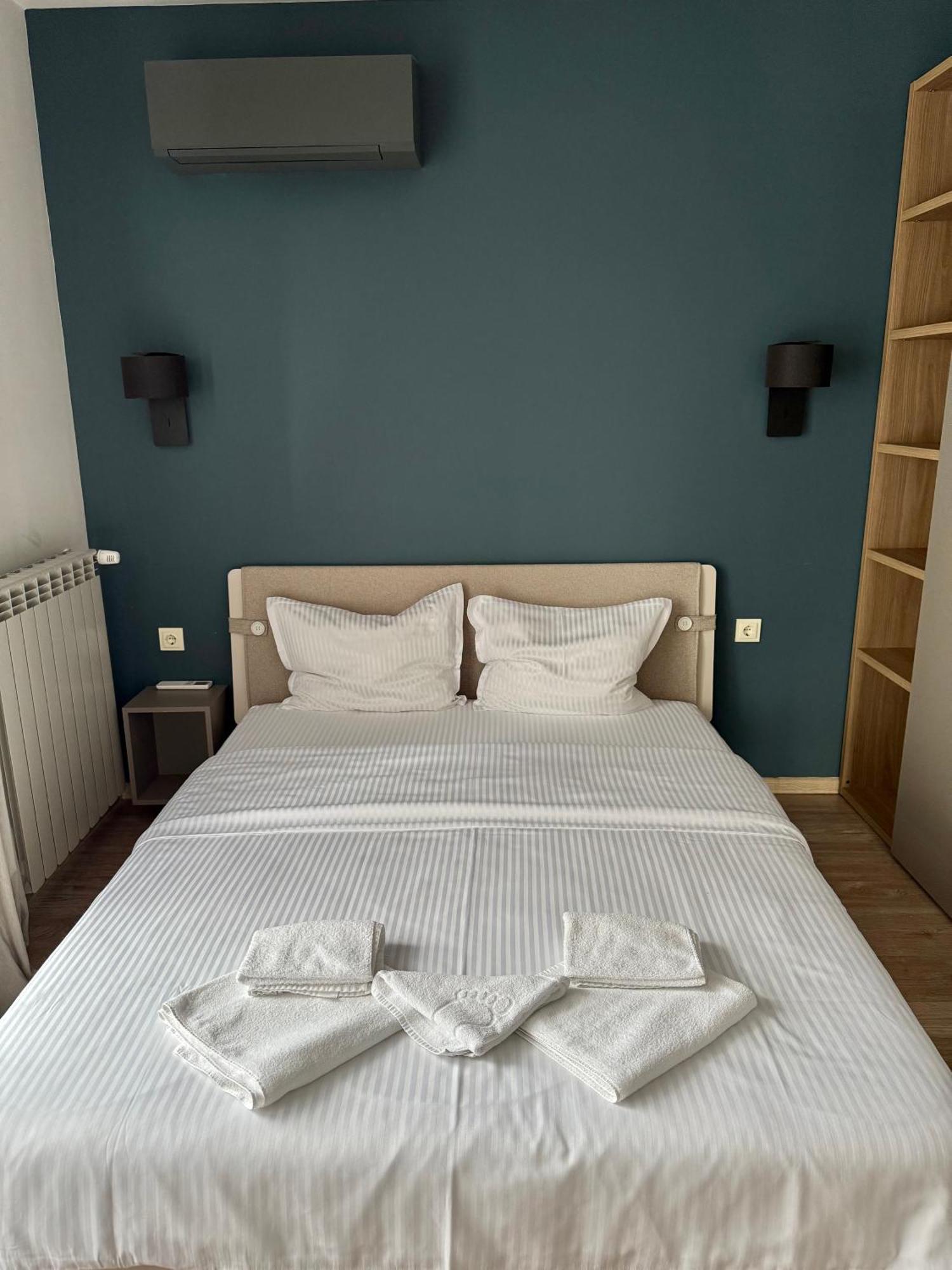 7Th Sense Boutique Apartments Sofia Buitenkant foto